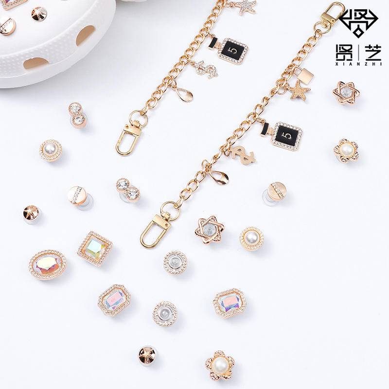 crocs sticker Hạt charm Dùng Để Tự Trang Trí Giàyshoes sticker Accessories Stickers Sandals Shoe Decoration