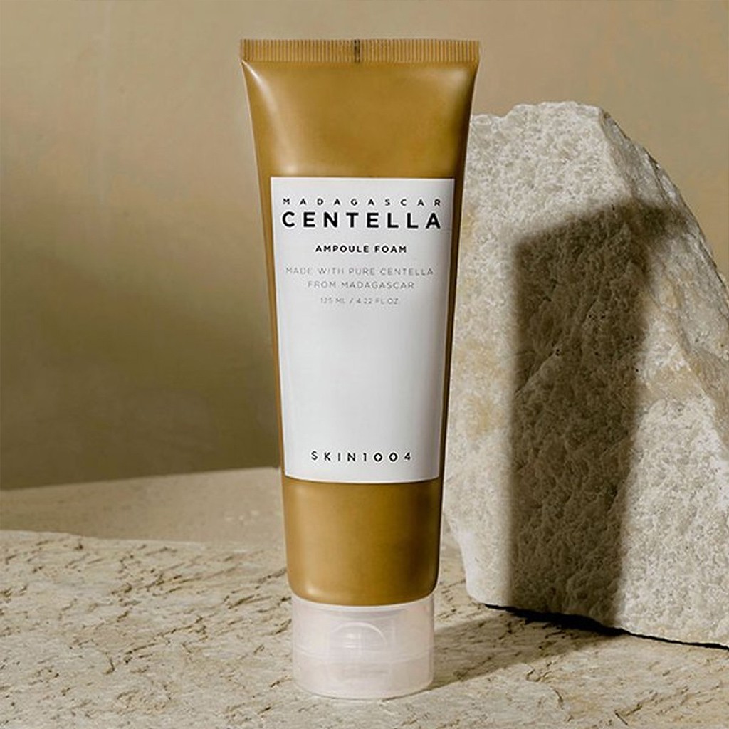 Sữa Rửa Mặt Da Mụn Skin1004 Madagascar Centella Ampoule Foam 125ml