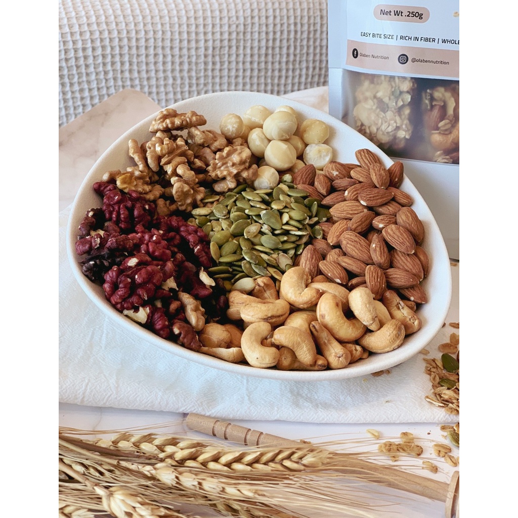 [Mã GROSALE giảm 10% đơn 150K] Olaben Nutrition Mixed Nuts 500g - Hạt dinh dưỡng tổng hợp - Ăn kiêng và tốt cho sức khoẻ