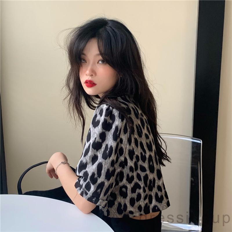 Áo Croptop Tay Ngắn Cổ Chữ V Họa Tiết Da Báo Cá Tính Cho Nữ