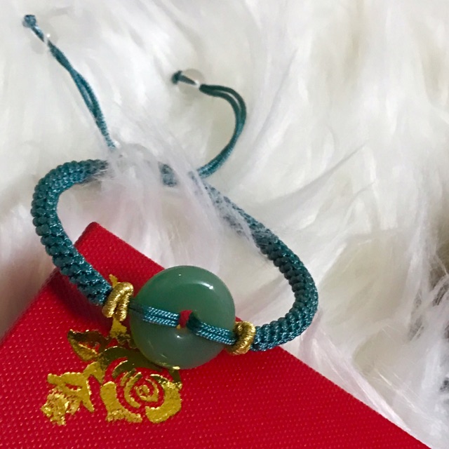 Vòng tay tết dây mix ngọc phong thuỷ