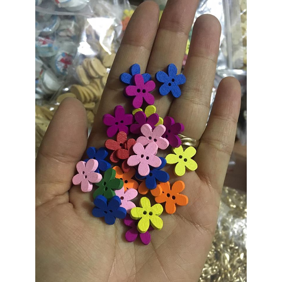 Cúc Gỗ Hoa nhiều màu size 15x15mm