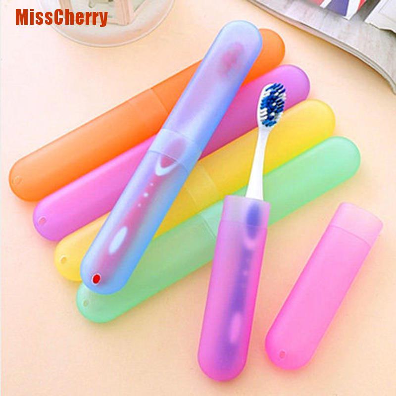 Hộp đựng bàn chải đánh răng khi đi du lịch