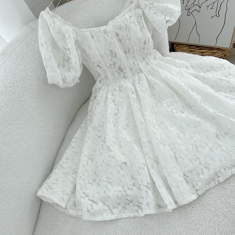 ĐẦM TRẮNG BBD HOA XÔ NƠ LƯNG