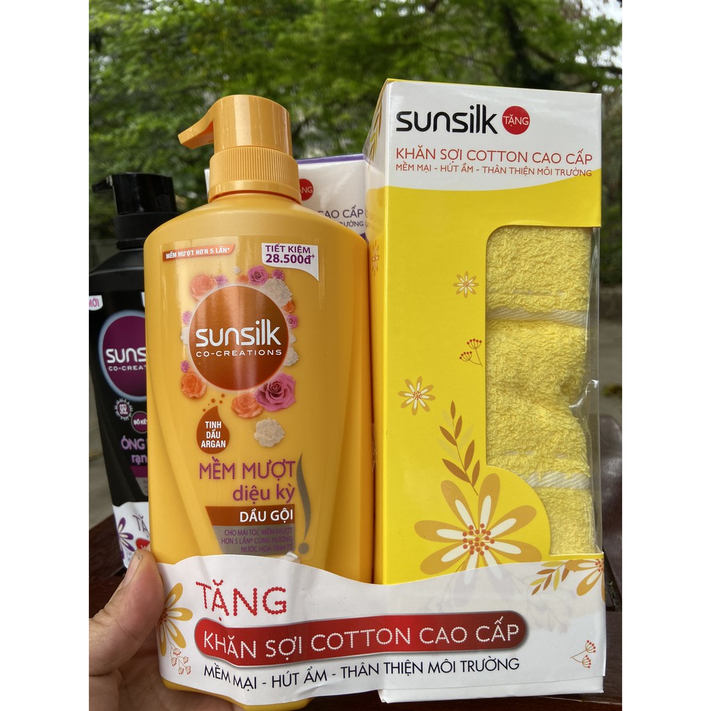 DẦU GỘI ĐẦU SUNSILK MỀM MƯỢT DIỆU KỲ 650ML có quà tặng