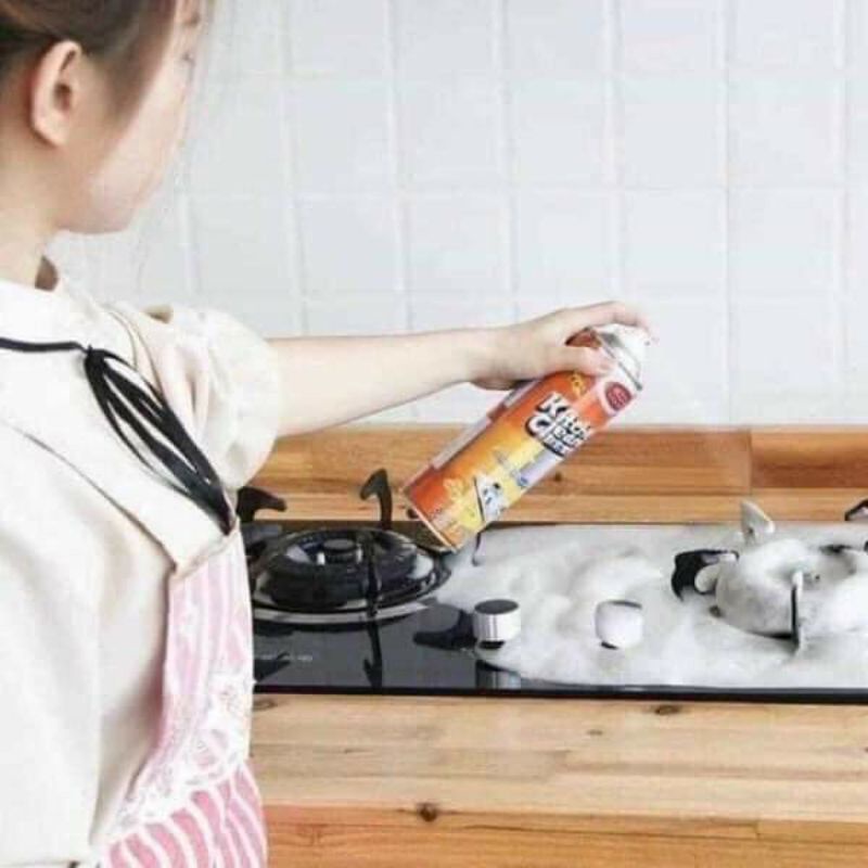 Sịt bọt vệ sinh bếp kitchen
