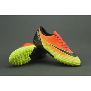 Giày bóng đá Mercurial CR7 TF