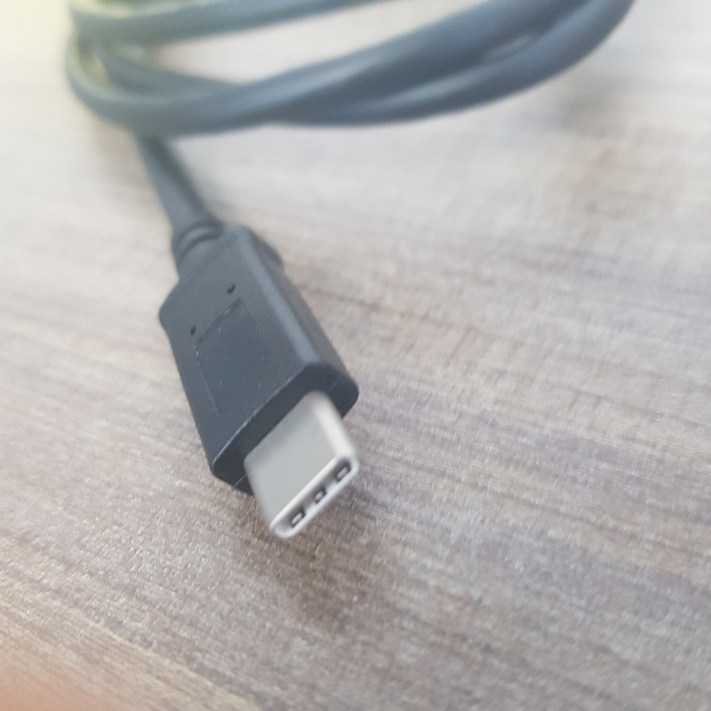 Cáp Type-c  dài 1m hỗ trợ sạc PD 60w, 4k60hz, HDR 10 có hỗ trợ Thunderbolt 4 kết nối màn hình Type-c