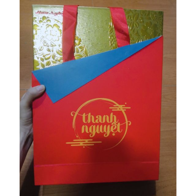 Bánh trung thu Tứ quý Hữu Nghị