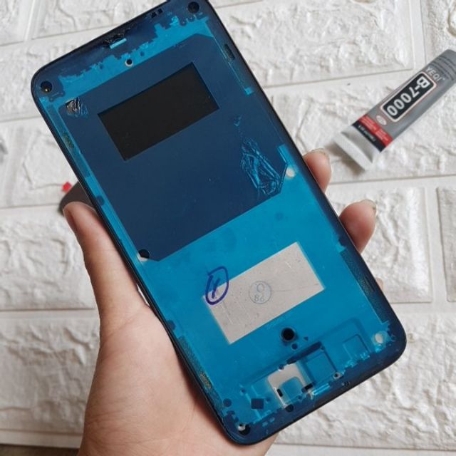 Combo Bộ Vỏ + Màn Hình Xiaomi Redmi 7 Zin Hàng Cao Cấp Tặng 1 Tuýp Keo B-7000