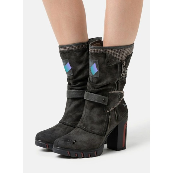 Boots Xuất Đức
