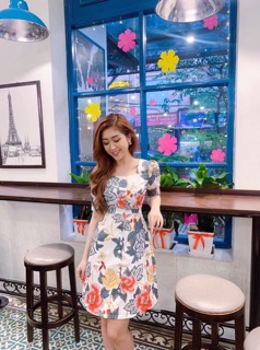 Váy gấm hoa 3D