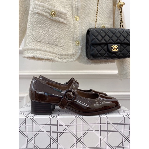 Giày búp bê cao cấp da thật thương hiệu Carel gót cao 3.5cm có 2 màu màu trơn đơn giản