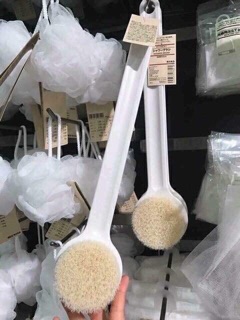 Cọ lưng Muji Nhật thần thánh