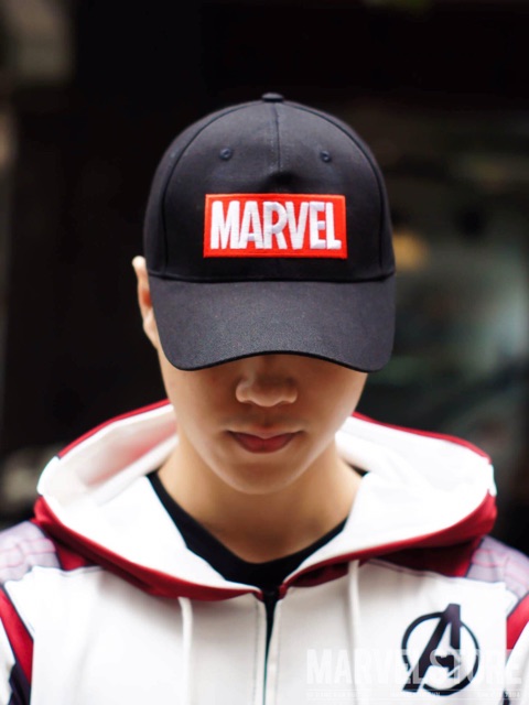 Nón Marvel 2 màu dành cho nam và nữ