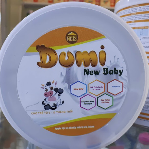 Sữa bột Dumi new baby 900g
