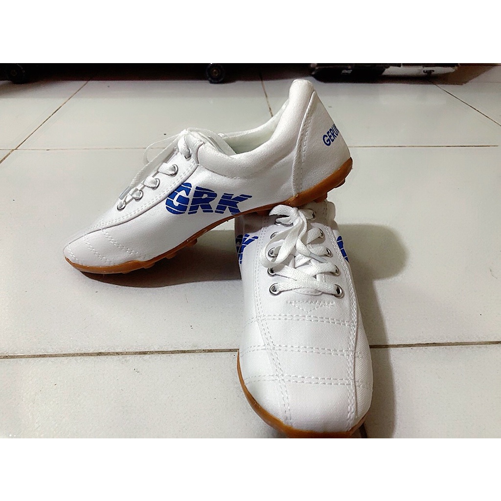 Giày Đinh Vải GERUKASHOES Đá Bóng, Đá Banh CHẠY BỘ Cao cấp - Hàng VNXK (Size từ 33 đến 43)