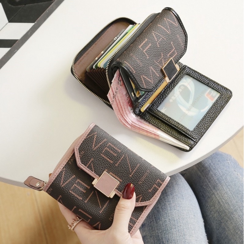 Ví ngắn cầm tay siêu xịn