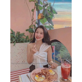 Áo croptop lệch vai nơ ngực - Hình thật