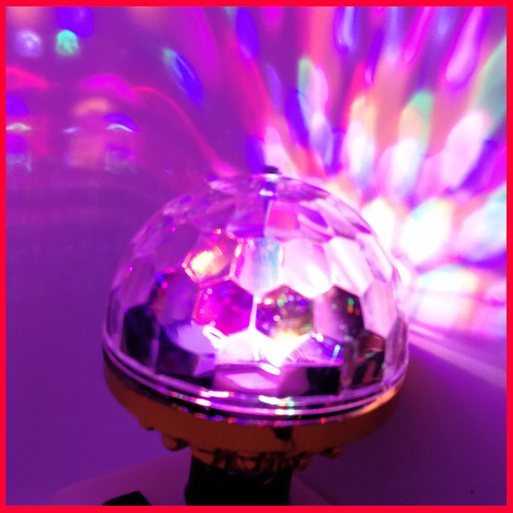 Đèn Chớp, Đèn Chớp Led trang trí nhà cửa sáng 7 màu, tự động xoay 360 độ