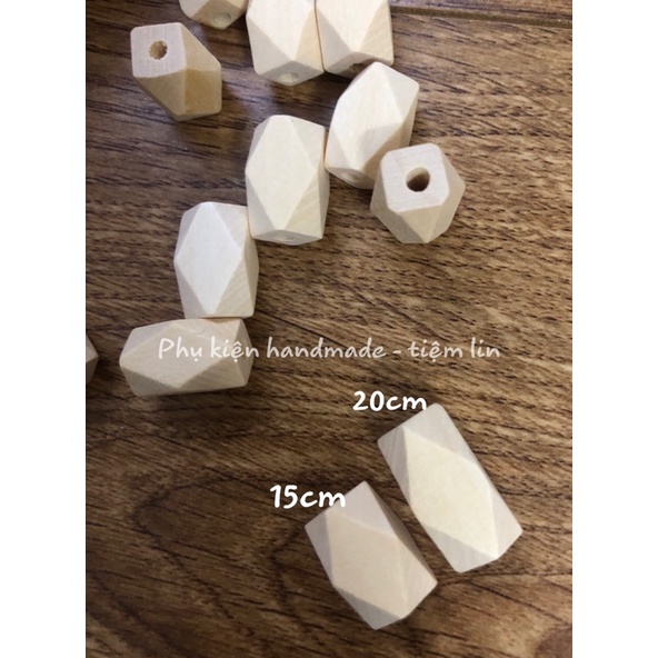 Hạt gỗ đa giác hình trụ màu sắc tự nhiên
