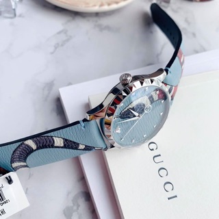 Đồng hồ nữ Gucci G-Timeless YA1264080