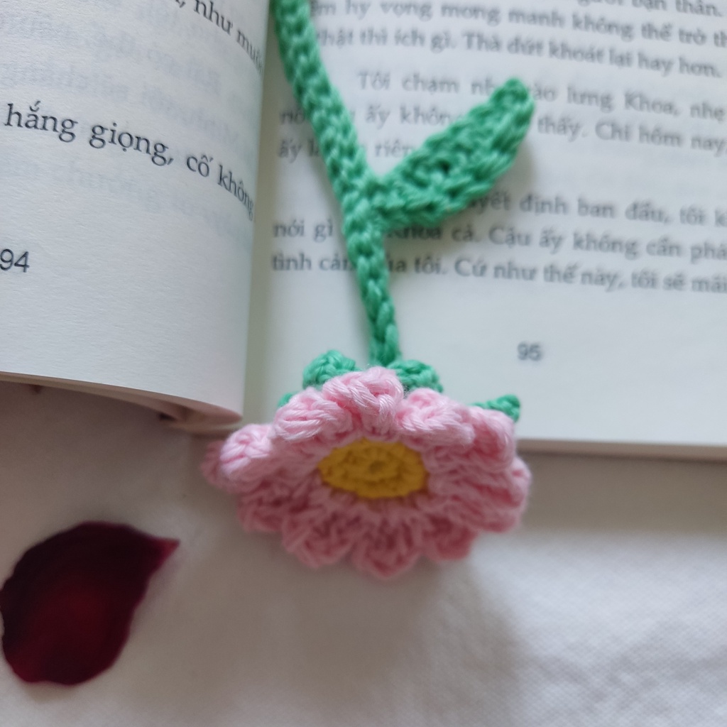 Đánh dấu trang kẹp đánh dấu sách hoa cúc handmade từ len
