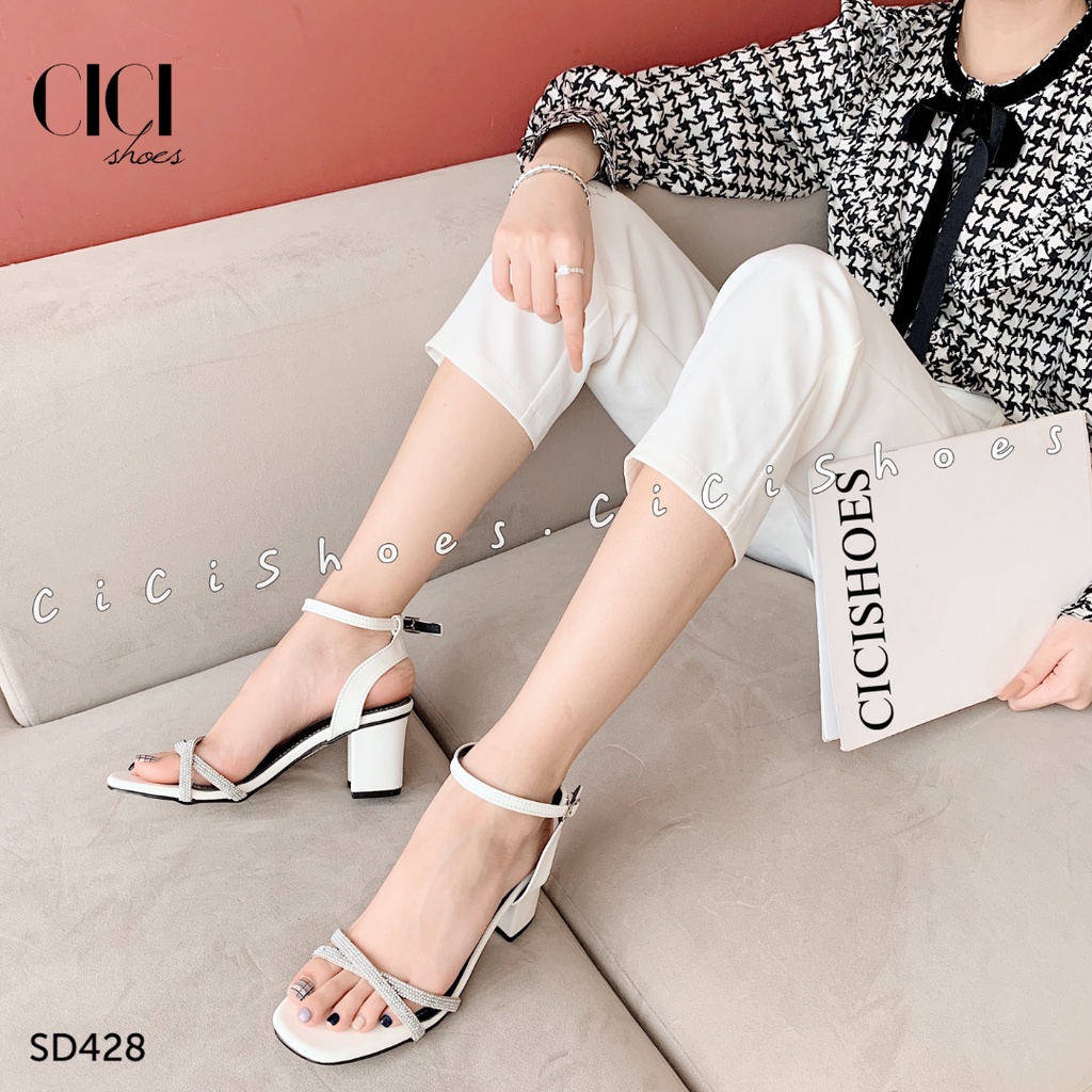 Dép cao gót CiCi Shoes quai đá chéo đế vuông GV 5p - SD428