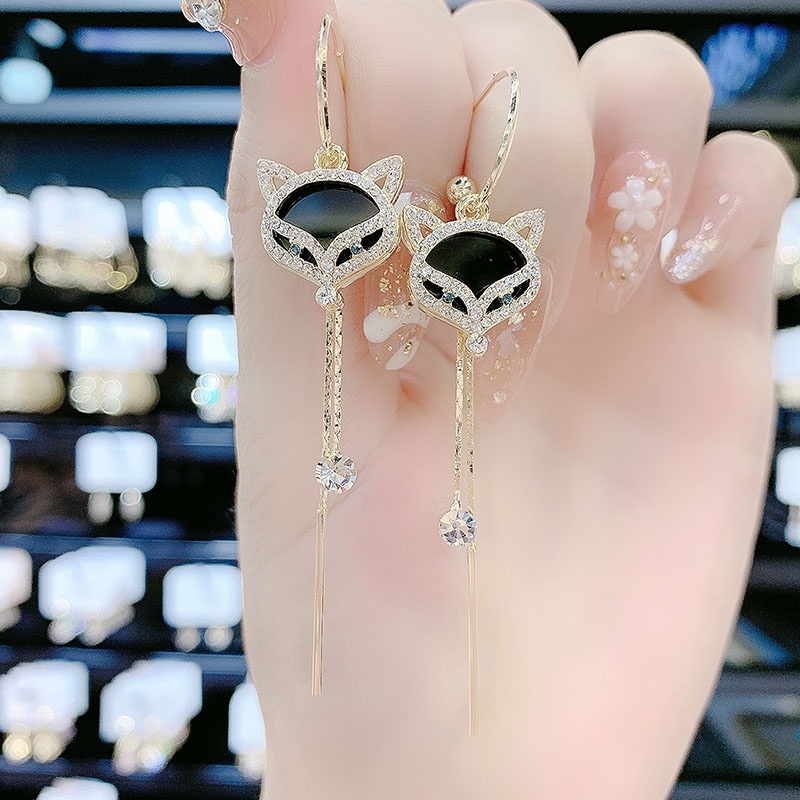 Bông Tai Mạ Bạc 925 Dáng Dài Hình Chú Cáo Phối Tua Rua Màu Đen Sang Trọng