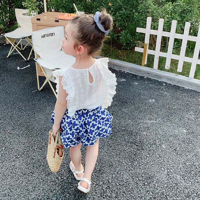 Set Áo Sát Nách Màu Trơn + Quần Short In Họa Tiết Hoa Nhí Xinh Xắn Thời Trang Hè Phong Cách Hàn Quốc Cho