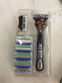 Dao cạo râu Gillette 5 lưỡi 1+6 lưỡi