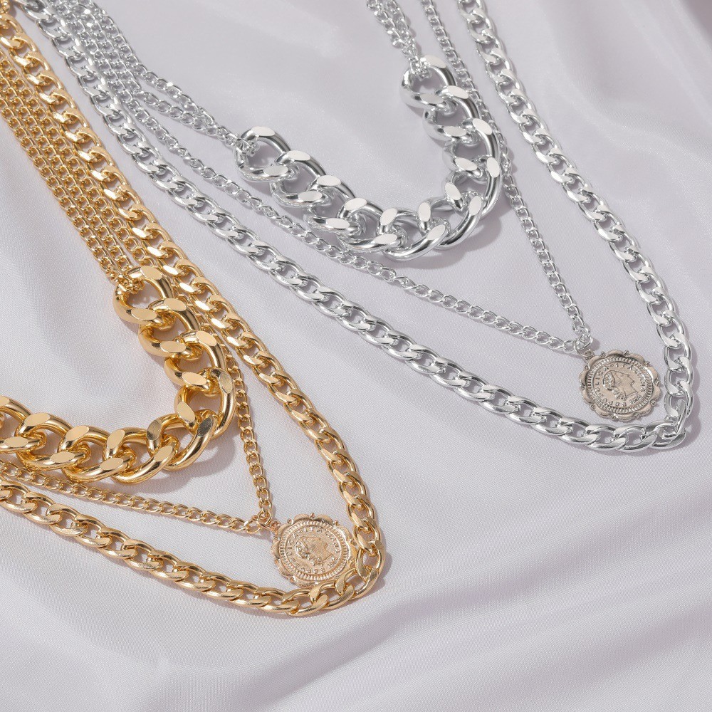 Vòng Cổ Choker Ba Lớp Mặt Tròn Phong Cách Hip Hop Thời Trang Cho Nữ