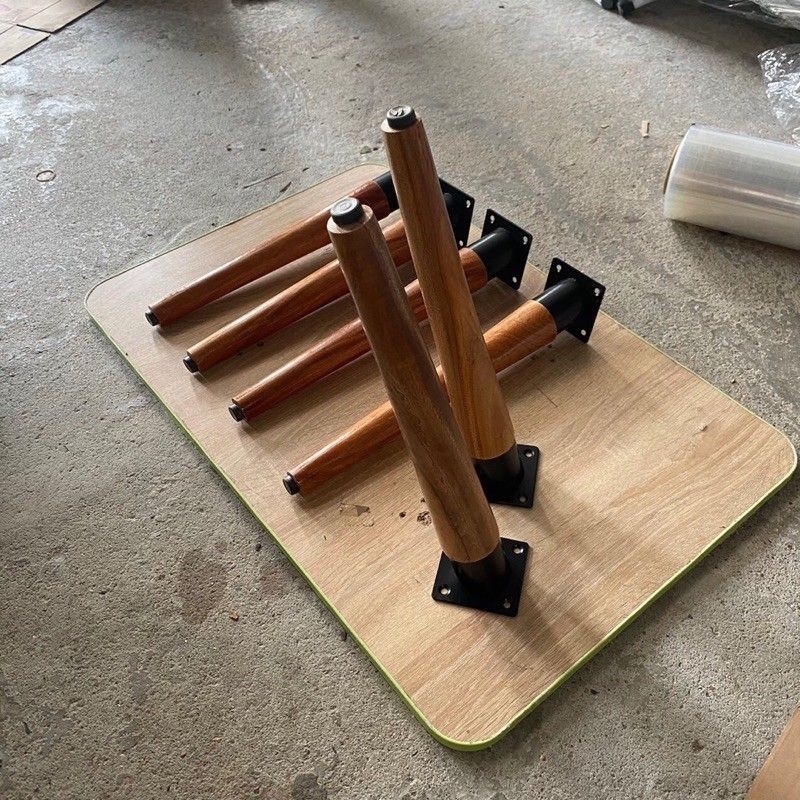 chân bàn gỗ tần bì ( hỏa tốc 1 giờ)