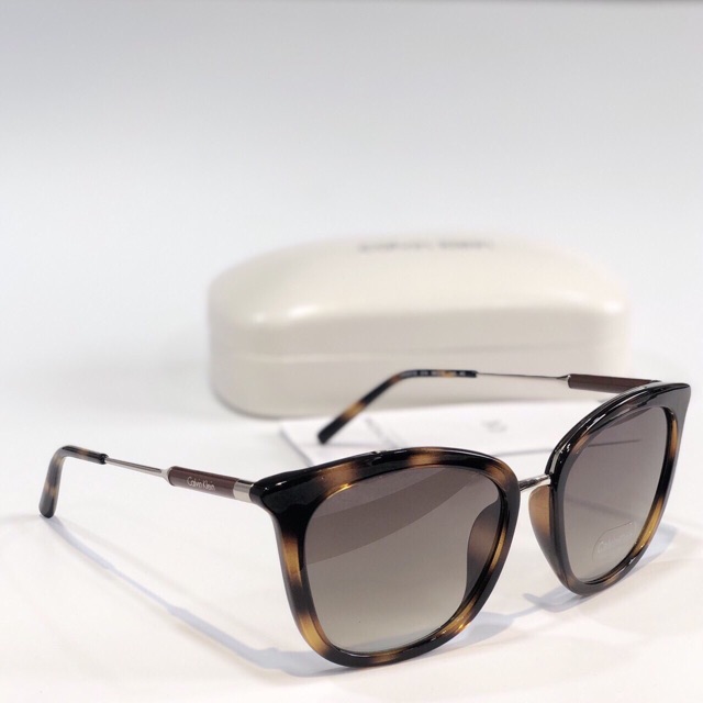 KÍNH CALVIN.KLEIN SIÊU ĐẸP