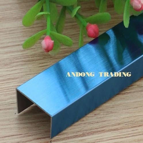 Nẹp chữ U inox màu vàng gương U10*10*10 và nhiều kt khác