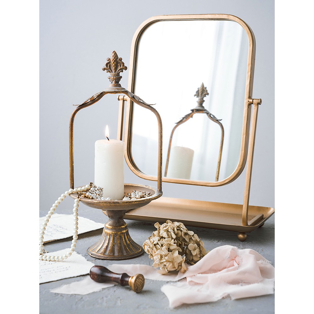 Giá đựng nến trang trí vintage màu gỉ sắt