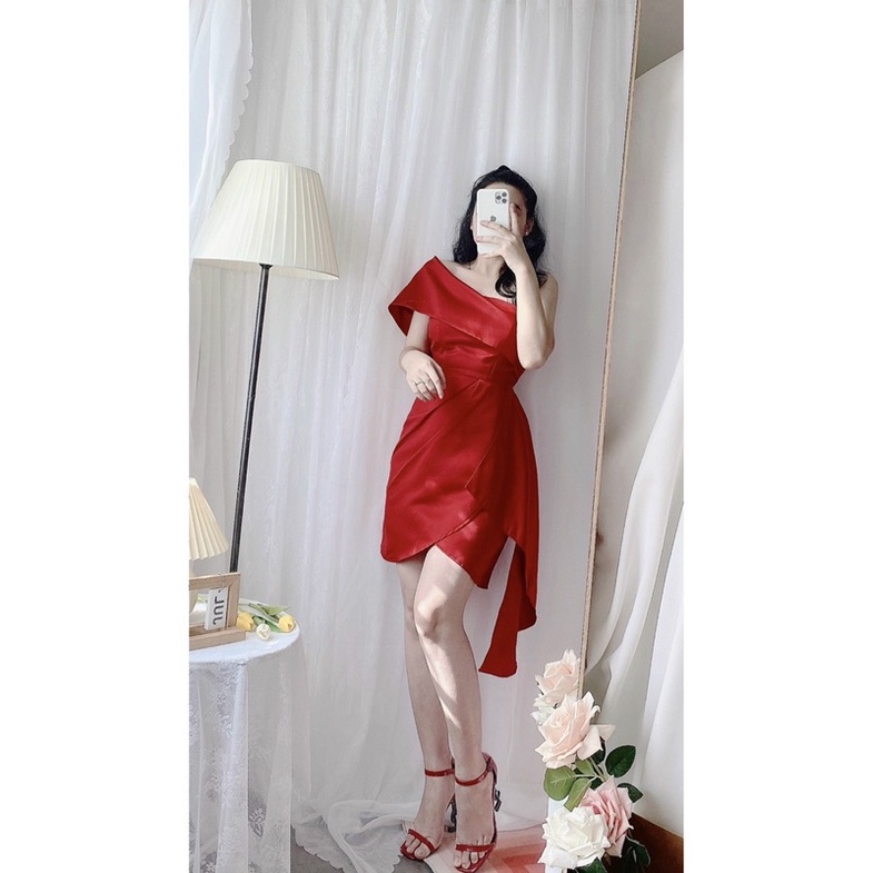 ĐẦM LỆCH VAI PHỐI VẠT BÈO