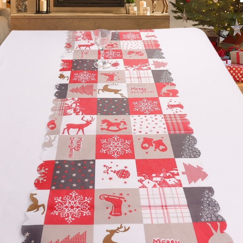 Khăn trải bàn họa tiết giáng sinh hoạt hình