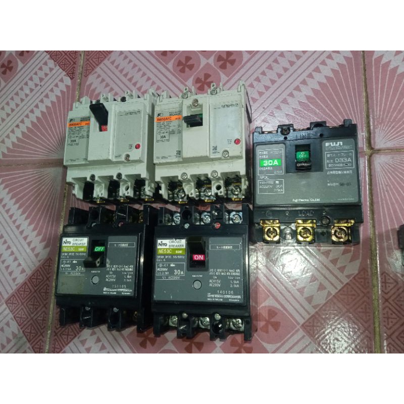Attomat - MCB 3 pha hàng nội địa Nhật Bản - ko inh tem giả dán lại