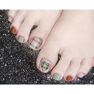 Móng chân giả nail thiết kế