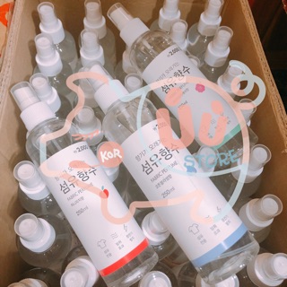 Nước xịt thơm khử mùi daiso