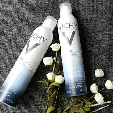 Xịt Khoáng Vichy Mineralizing Thermal Water (300ml)