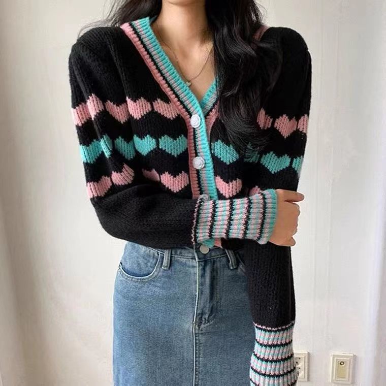 Áo Khoác Cardigan Dệt Kim Tay Dài Cổ Chữ V Họa Tiết Trái Tim Xinh Xắn Cho Nữ