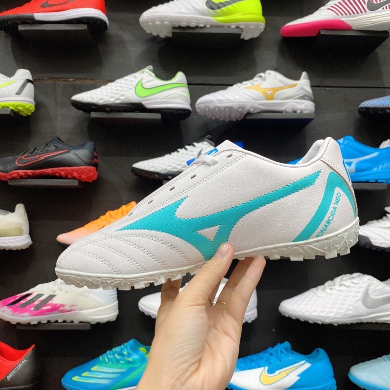 Giày đá bóng MIZUNO PHỦI HT TF ( Xanh Ngọc ) đã khâu full đế.