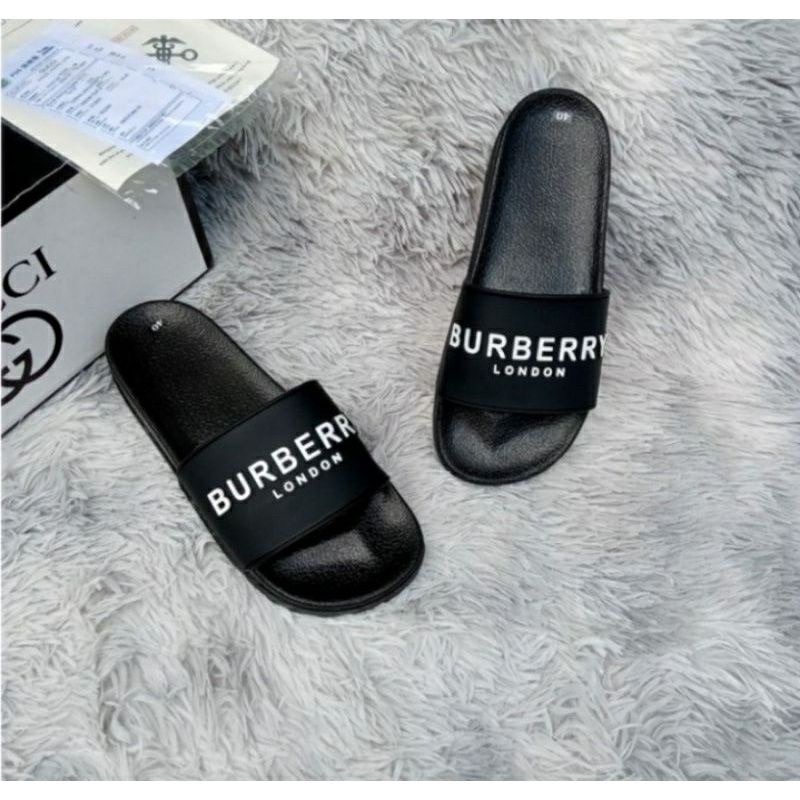 Dép BURBERRY Họa Tiết Chữ Nổi - Dép Quai Ngang Nam Nữ Đế Cao Su