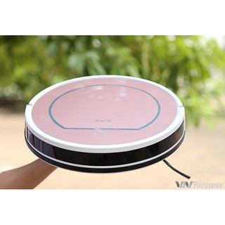 Robot hút bụi