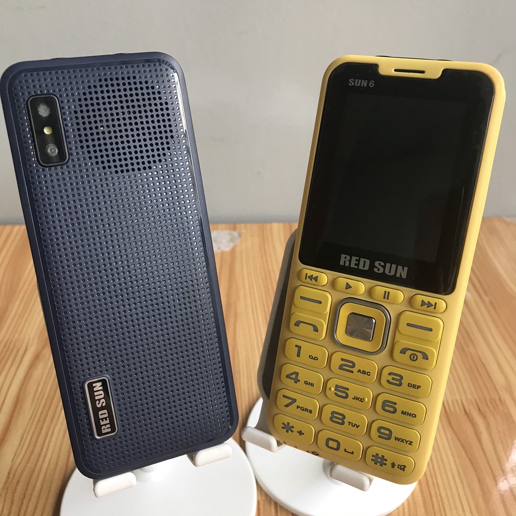 Điện thoại 4 Sim 4 Sóng Red Sun 6 Có Chức Năng Thay đổi Giọng Nói, Pin Khủng điện thoại giá rẻ