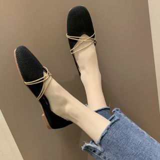 Giày bệt mũi vuông