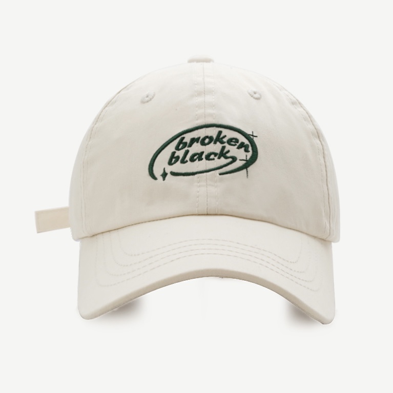 Mũ MG STUDIO thêu chữ broken black