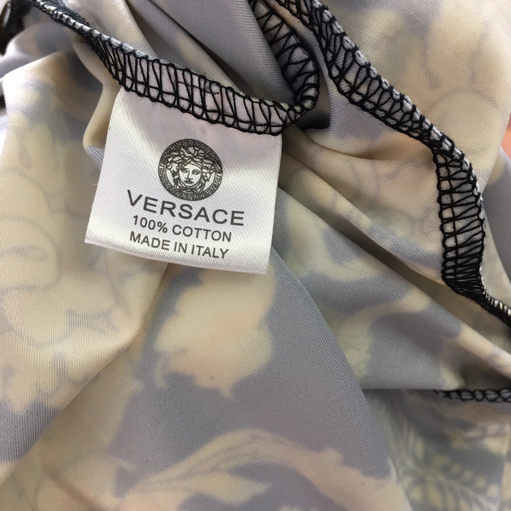 Quần nữ thời trang cao cấp Versace thiết kế họa tiết hoa vàng retro, phong cách thời thượng